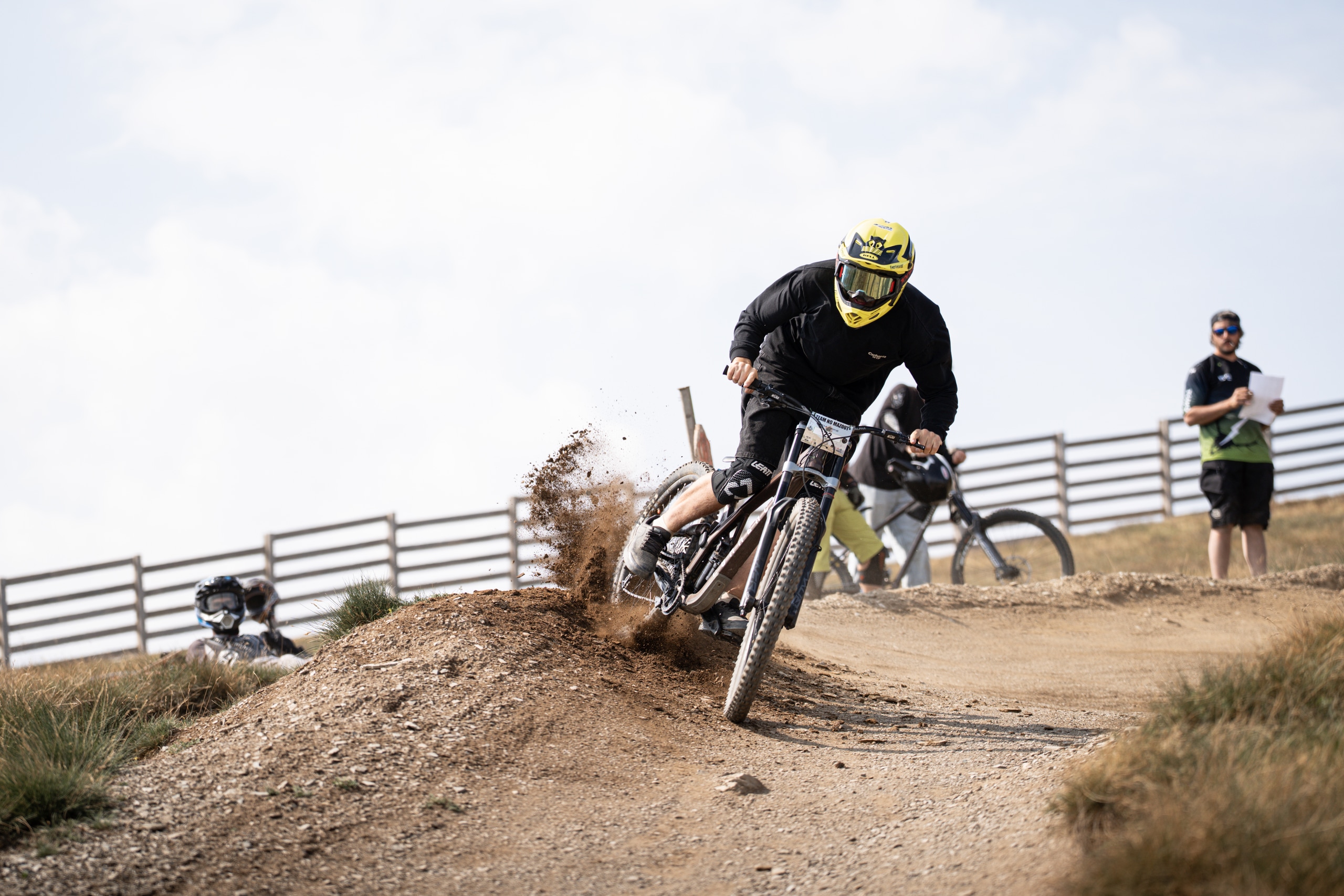 TNM Bike days - photos, Navailles Angos — Lou Raiffé Photographie