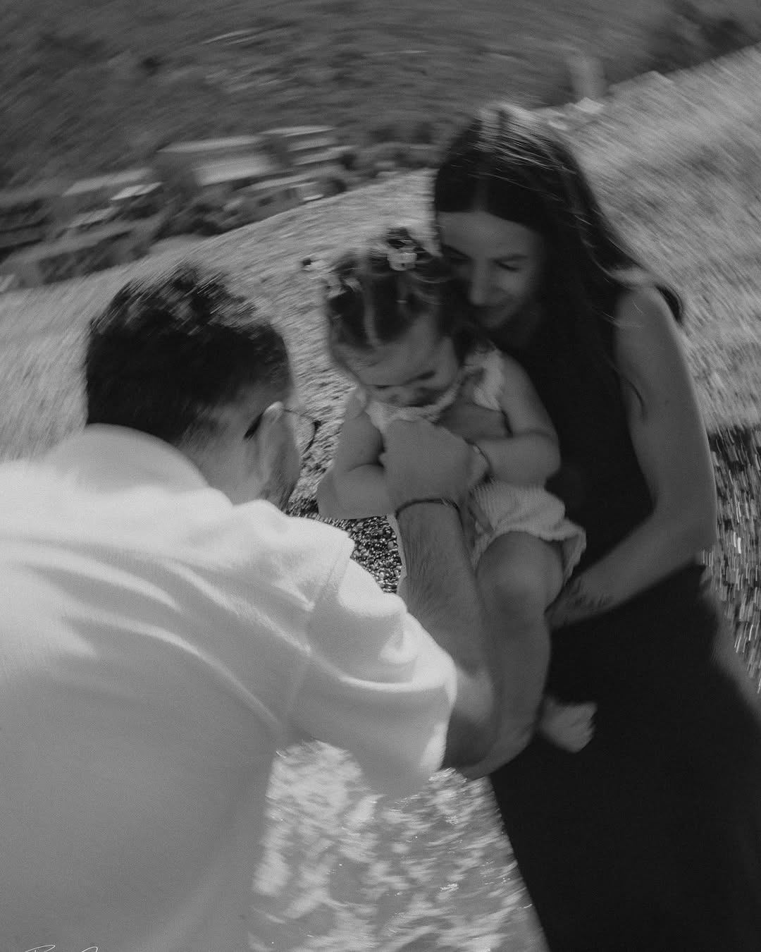 ✨ Deuxième année, deuxième rendez-vous en famille… 🌅🤍
Quel bonheur de retrouver cette jolie famille pour la deuxième