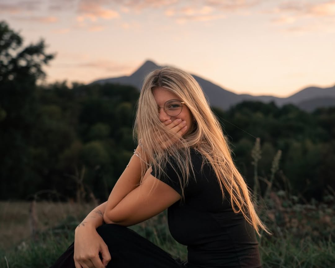 Séance portrait à partir de 60€
📍Haute Garonne et alentours
Photographe professionnel